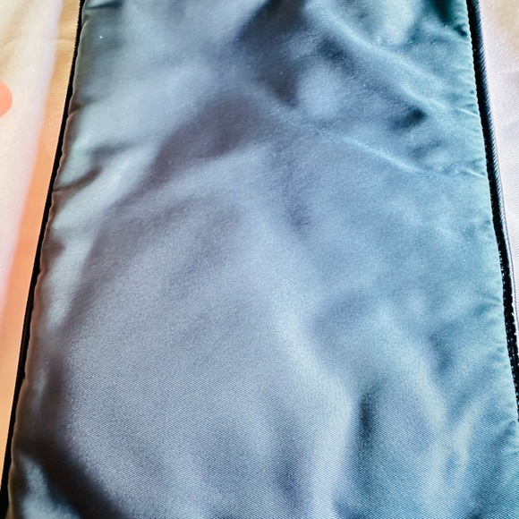 Authentic Crossbody Prada or pouch - Picture 13 of 14